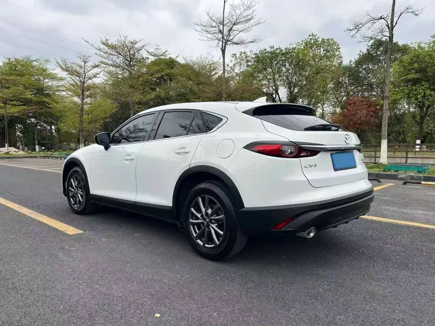 2020 Mazda CX-4 2.0L 158HP L4 6AT,autocango,china used car exporter,china ev exporter,chinese used car exporter,chinese used ev exporter