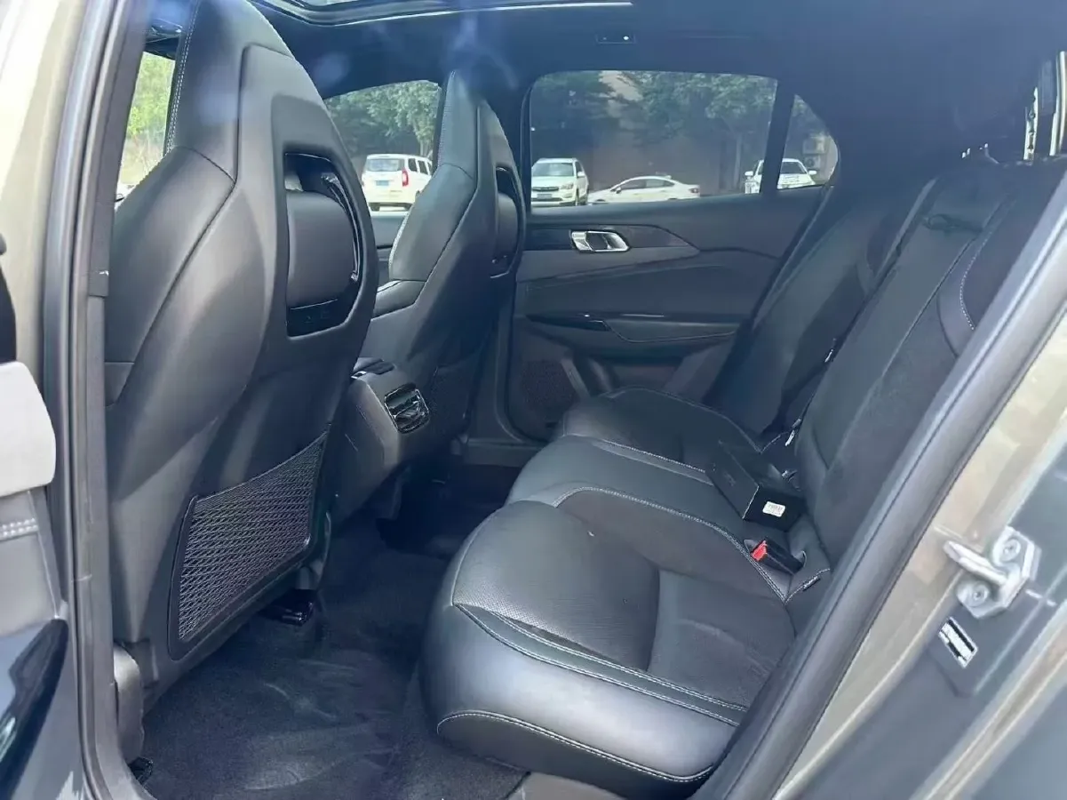 2022 LYNK&CO 03 2.0T 190HP L4 7DCT,autocango,china used car exporter,china ev exporter,chinese used car exporter,chinese used ev exporter