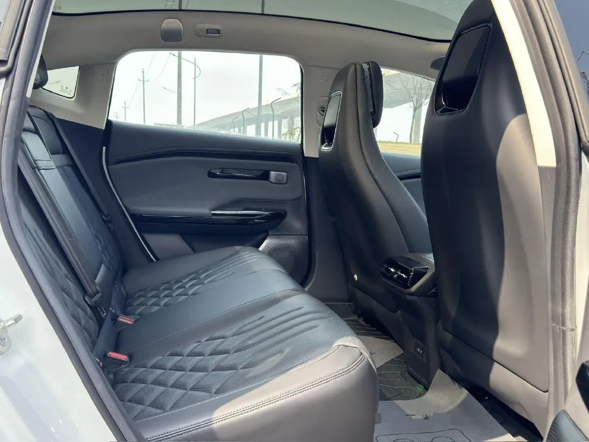 2024 HYPTEC GT BEV 80KWH,autocango,china used car exporter,china ev exporter,chinese used car exporter,chinese used ev exporter