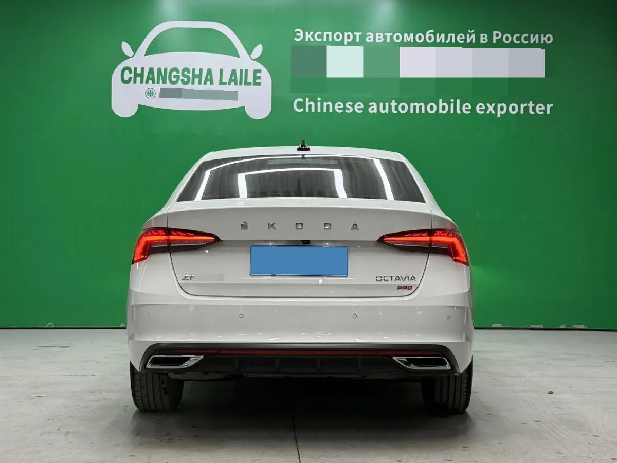 2021 Skoda Octavia 1.4T 150HP L4 7DCT,autocango,china used car exporter,china ev exporter,chinese used car exporter,chinese used ev exporter