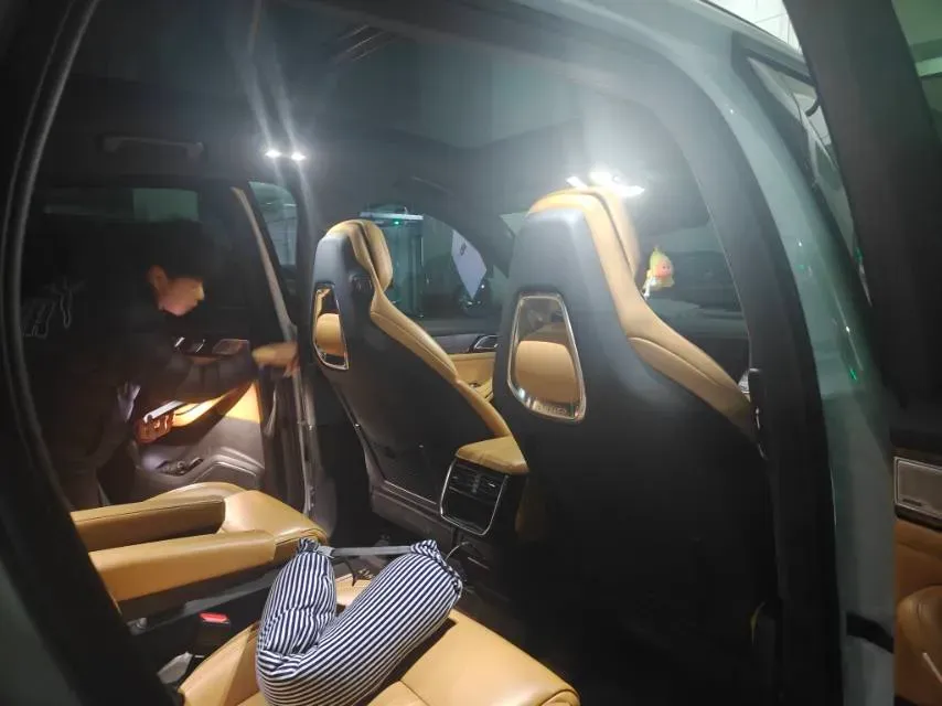 2023 LYNK&CO 09 EM-P 2.0T 254HP L4 3DHT PHEV 40.1KWH,autocango,china used car exporter,china ev exporter,chinese used car exporter,chinese used ev exporter