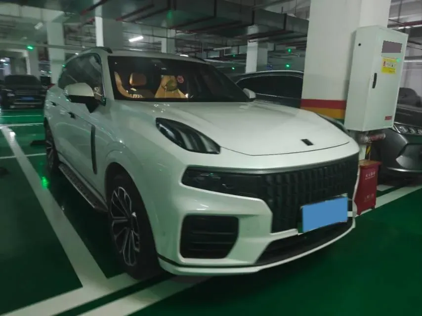 2023 LYNK&CO 09 EM-P 2.0T 254HP L4 3DHT PHEV 40.1KWH,autocango,china used car exporter,china ev exporter,chinese used car exporter,chinese used ev exporter