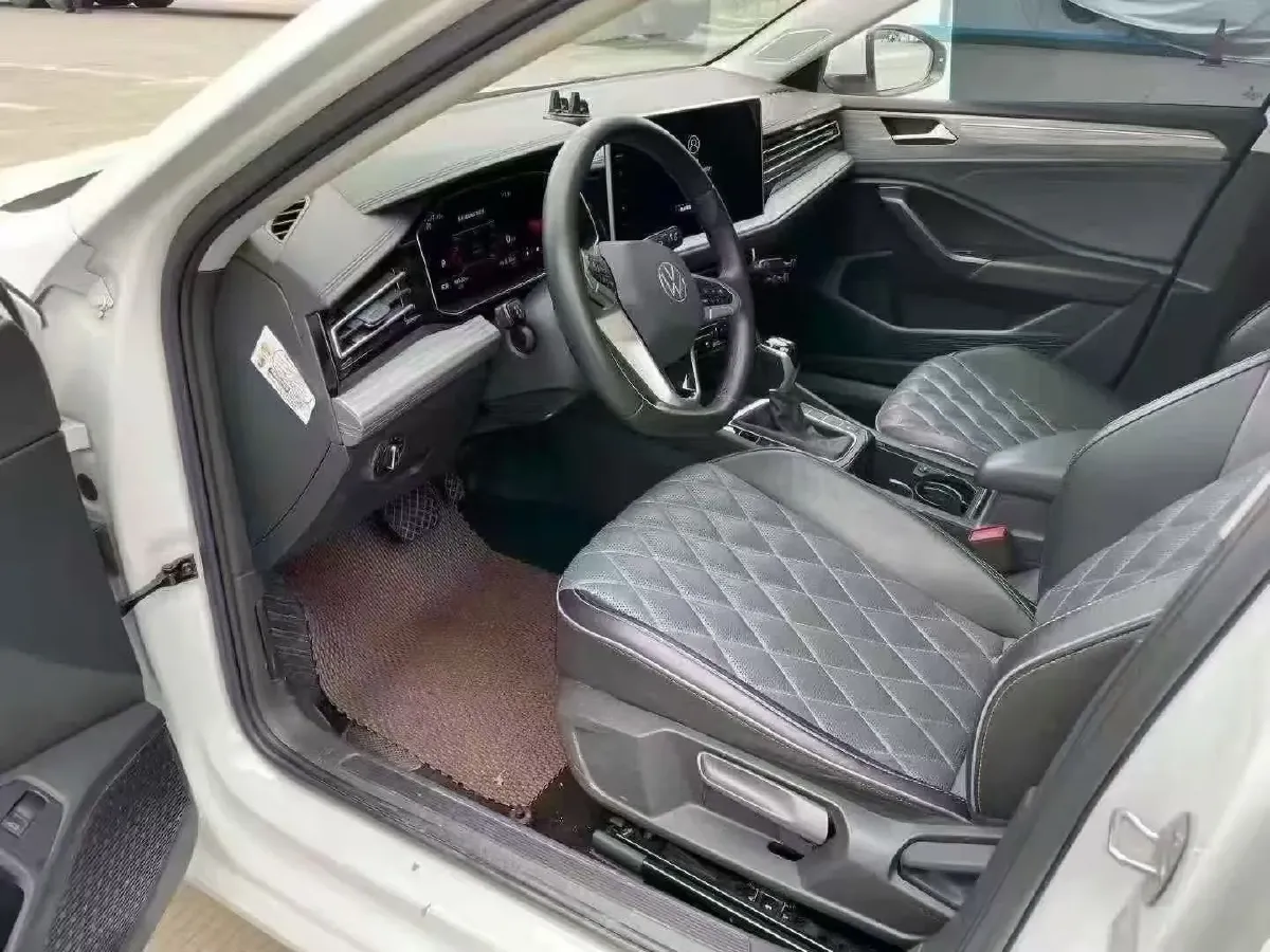 2023 Volkswagen Sagitar 1.2T 116HP L4 7DCT,autocango,china used car exporter,china ev exporter,chinese used car exporter,chinese used ev exporter