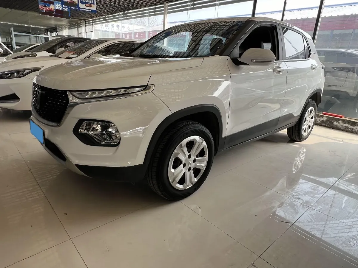 2021 BaoJun 510 1.5L 99HP L4 6MT,autocango,china used car exporter,china ev exporter,chinese used car exporter,chinese used ev exporter