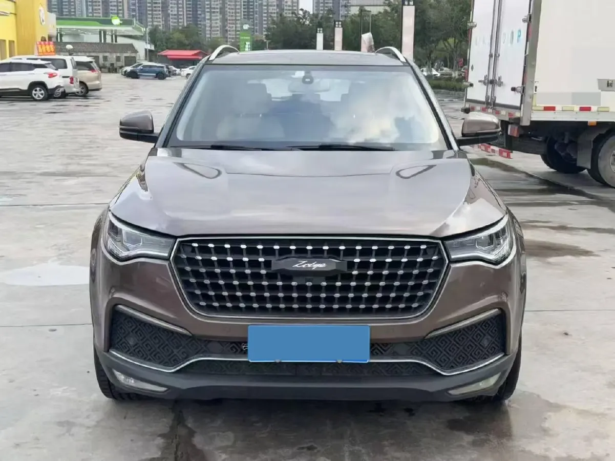 2017 Zotye T700 1.8T 177HP L4 6DCT,autocango,china used car exporter,china ev exporter,chinese used car exporter,chinese used ev exporter