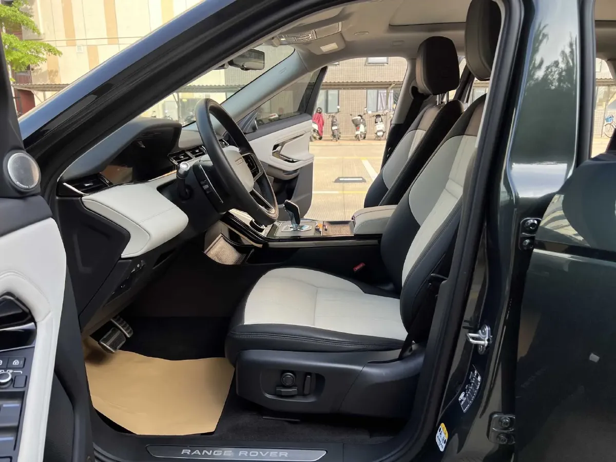 2022 Land Rover Range Rover Evoque 2.0T 249HP L4 9AT,autocango,china used car exporter,china ev exporter,chinese used car exporter,chinese used ev exporter