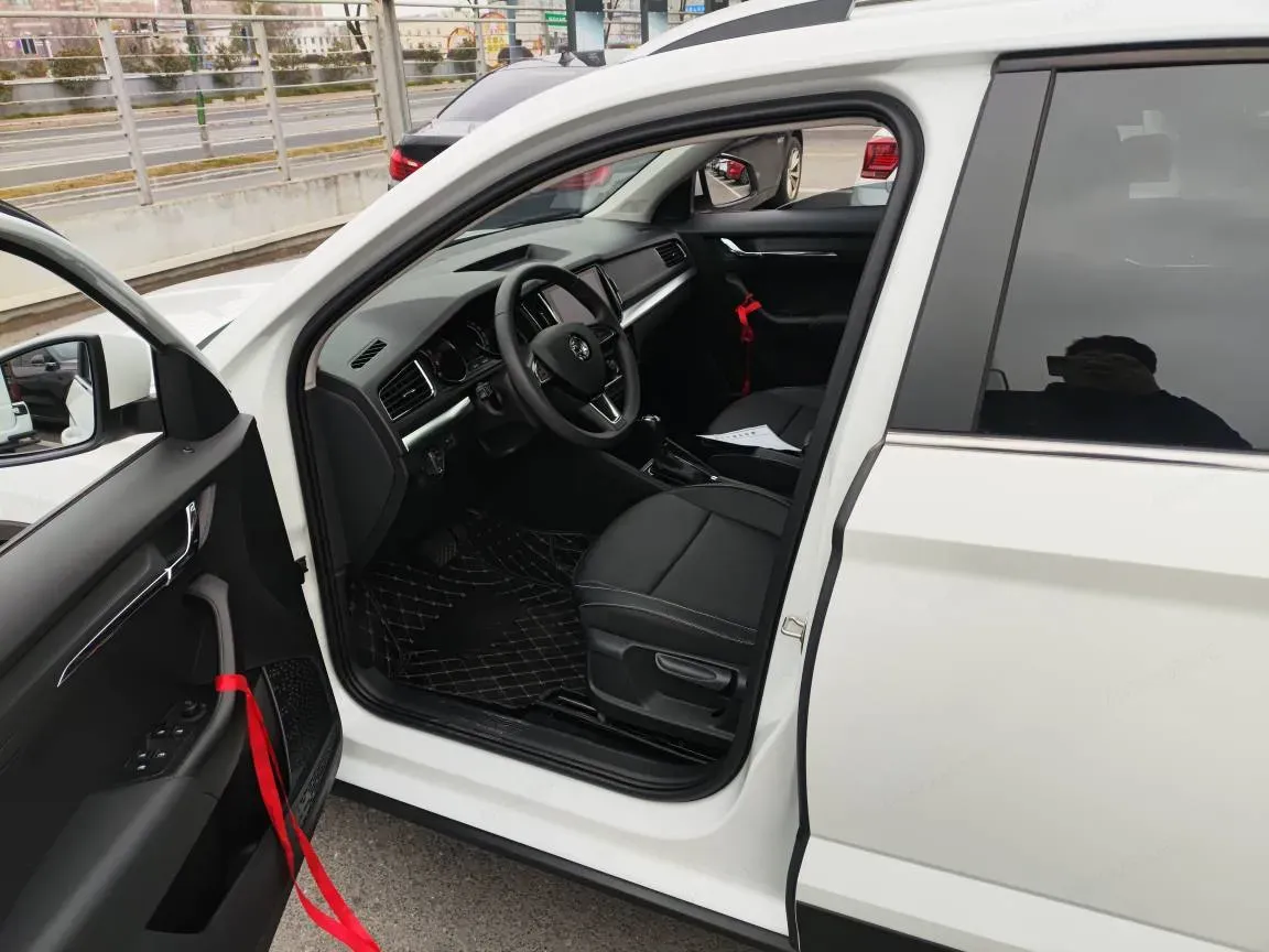2024 Skoda Kamiq 1.5L 109HP L4 6AT,autocango,china used car exporter,china ev exporter,chinese used car exporter,chinese used ev exporter