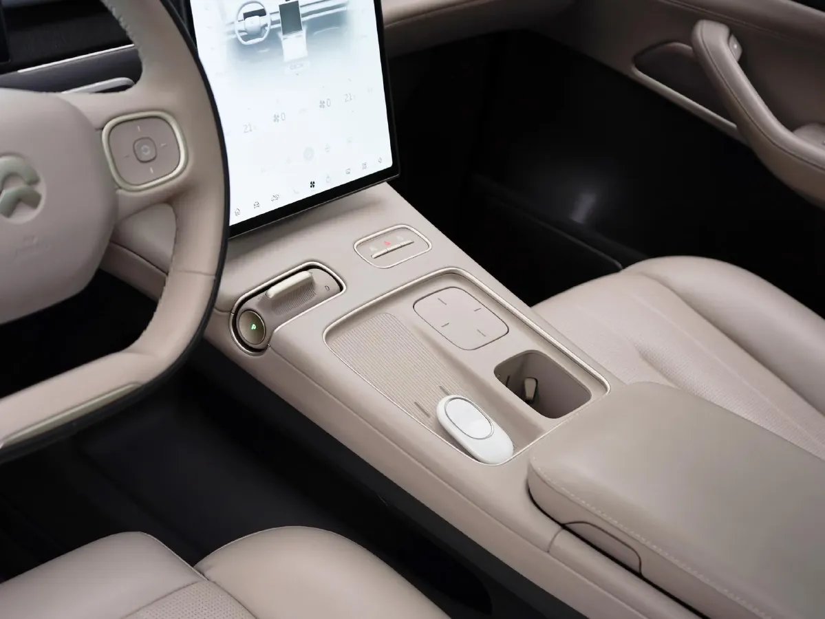 2024 NIO ES8 BEV 75KWH,autocango,china used car exporter,china ev exporter,chinese used car exporter,chinese used ev exporter