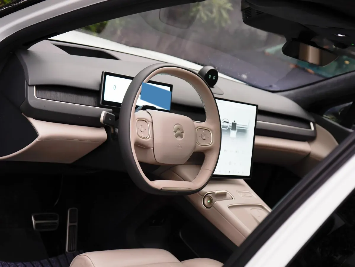 2024 NIO ES8 BEV 75KWH,autocango,china used car exporter,china ev exporter,chinese used car exporter,chinese used ev exporter