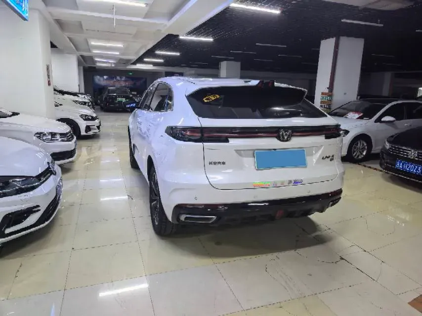 2023 ChangAn UNI-K iDD 1.5T 170HP L4 6TCT PHEV 28.39KWH,autocango,china used car exporter,china ev exporter,chinese used car exporter,chinese used ev exporter