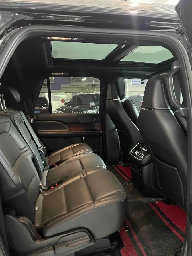 2018 Lincoln Navigator 3.5T 415HP V6 10AT,autocango,china used car exporter,china ev exporter,chinese used car exporter,chinese used ev exporter