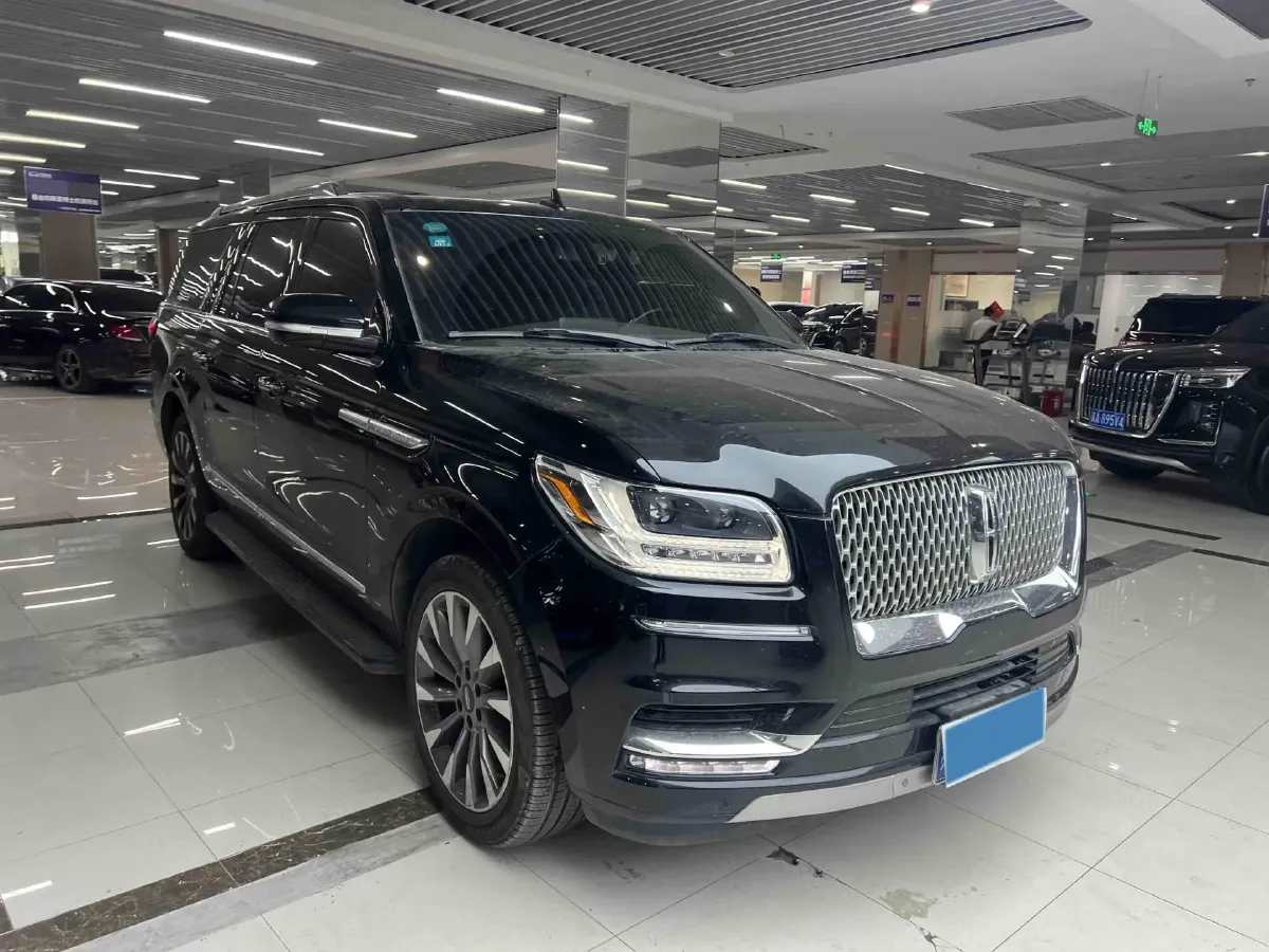 2018 Lincoln Navigator 3.5T 415HP V6 10AT,autocango,china used car exporter,china ev exporter,chinese used car exporter,chinese used ev exporter