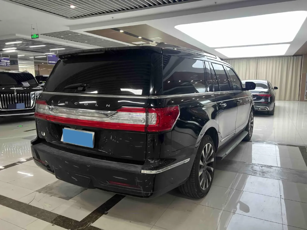 2018 Lincoln Navigator 3.5T 415HP V6 10AT,autocango,china used car exporter,china ev exporter,chinese used car exporter,chinese used ev exporter