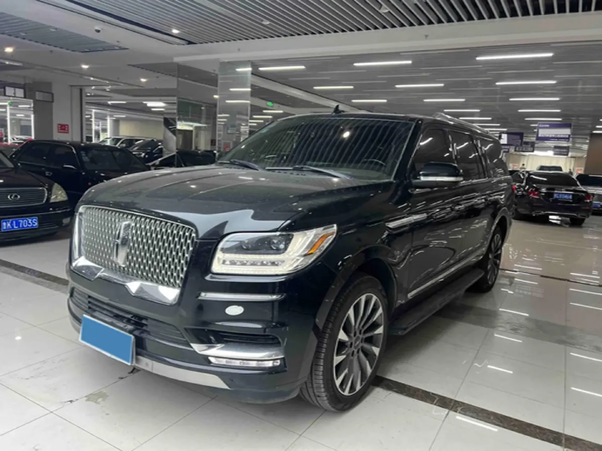 2018 Lincoln Navigator 3.5T 415HP V6 10AT,autocango,china used car exporter,china ev exporter,chinese used car exporter,chinese used ev exporter