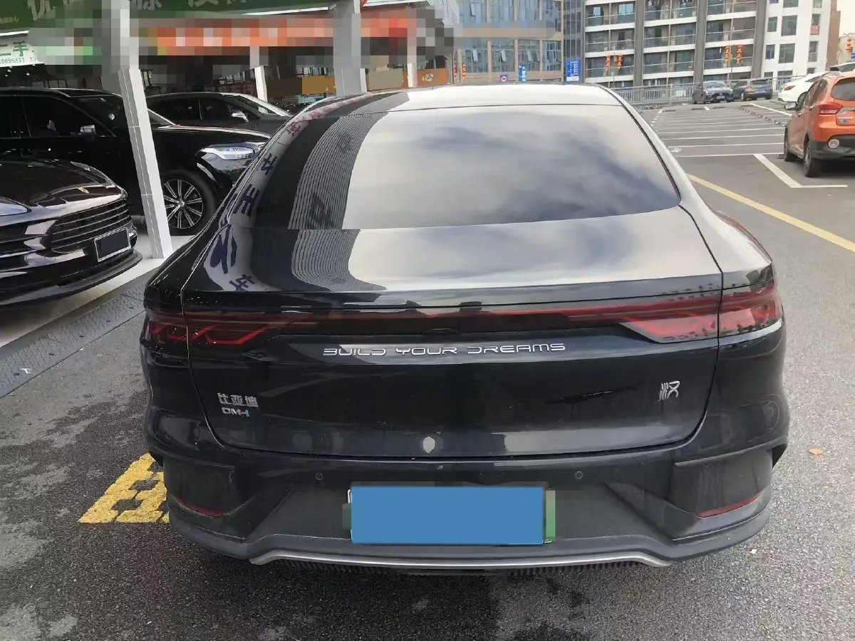 2022 Volkswagen Tiguan L 2.0T 186HP L4 7DCT,autocango,china used car exporter,china ev exporter,chinese used car exporter,chinese used ev exporter