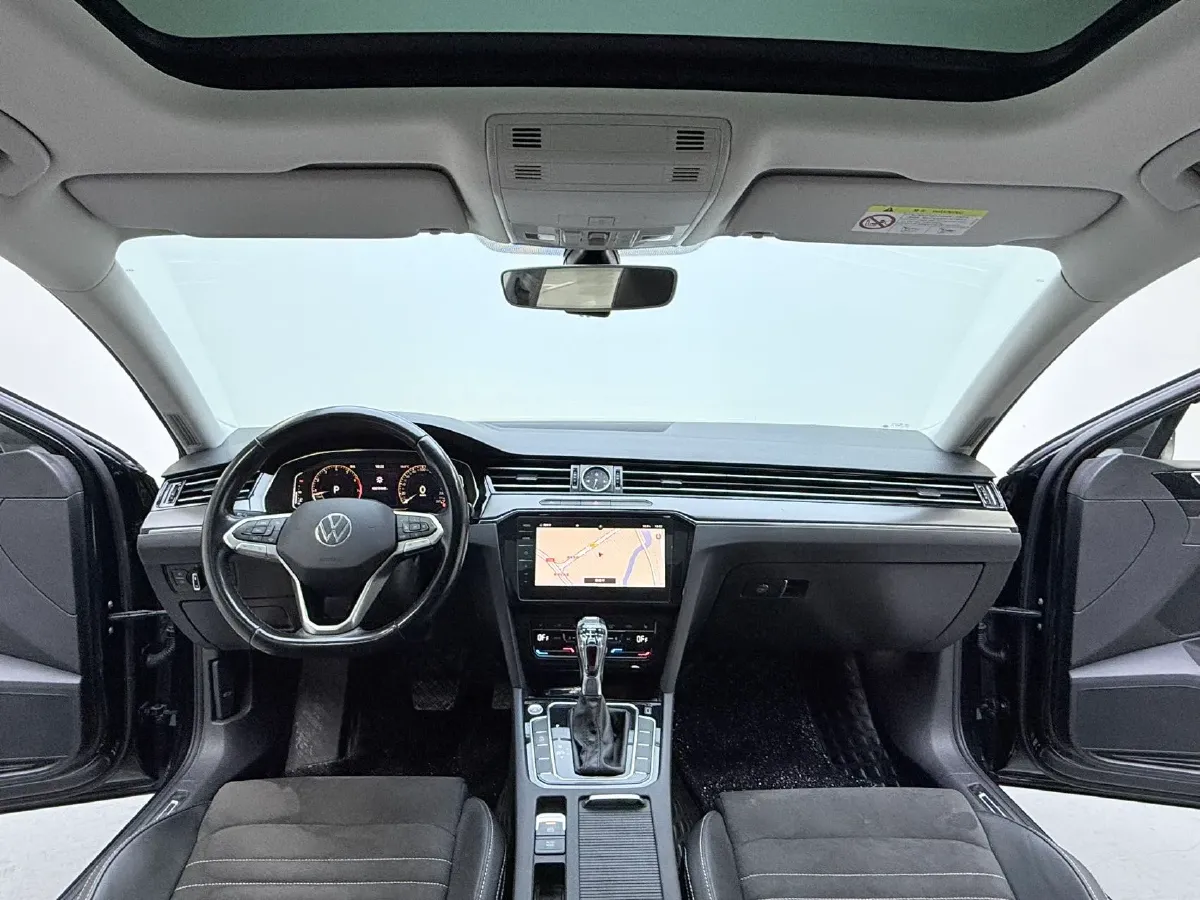 2020 Volkswagen Magotan 2.0T 186HP L4 7DCT,autocango,china used car exporter,china ev exporter,chinese used car exporter,chinese used ev exporter