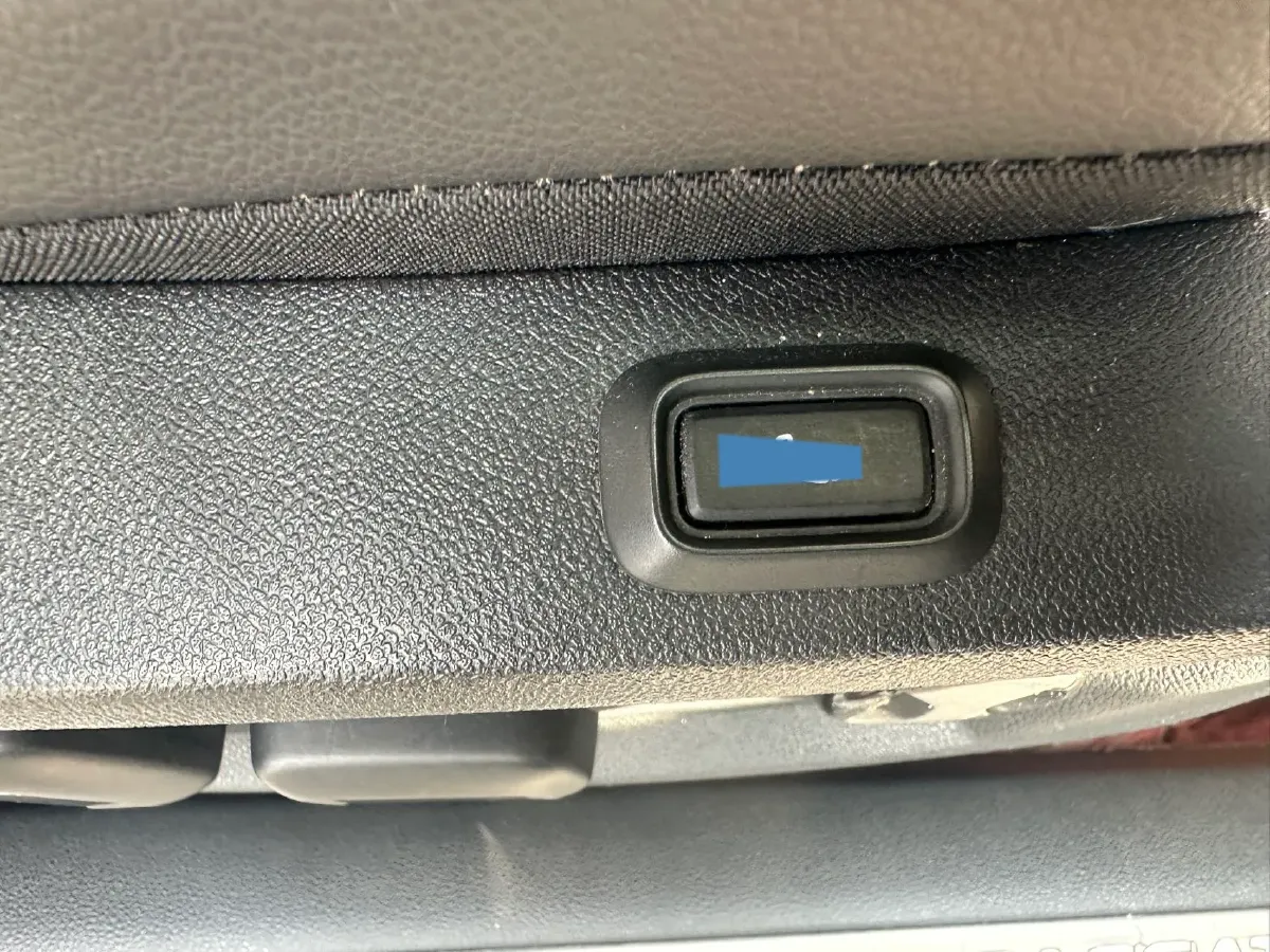 2019 Volkswagen Passat 2.0T 186HP L4 7DCT,autocango,china used car exporter,china ev exporter,chinese used car exporter,chinese used ev exporter