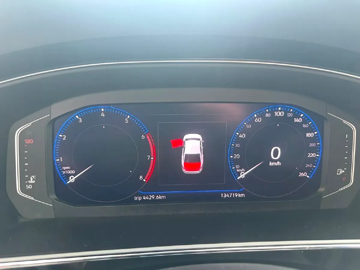 2019 Volkswagen Passat 2.0T 186HP L4 7DCT,autocango,china used car exporter,china ev exporter,chinese used car exporter,chinese used ev exporter