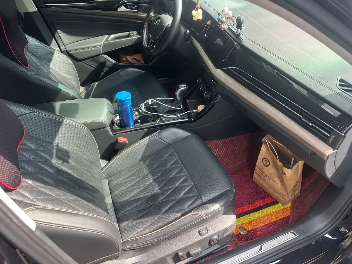 2019 Volkswagen Passat 2.0T 186HP L4 7DCT,autocango,china used car exporter,china ev exporter,chinese used car exporter,chinese used ev exporter