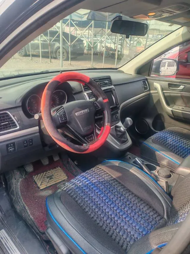 2019 Haval M6 1.5T 150HP L4 6MT,autocango,china used car exporter,china ev exporter,chinese used car exporter,chinese used ev exporter