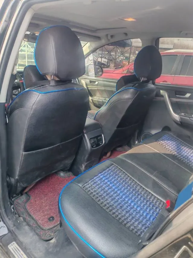 2019 Haval M6 1.5T 150HP L4 6MT,autocango,china used car exporter,china ev exporter,chinese used car exporter,chinese used ev exporter