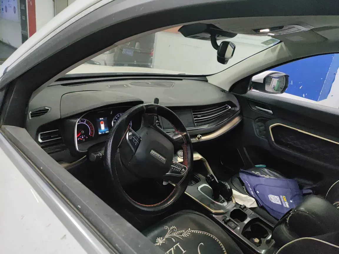 2020 Haval H6 1.5T 169HP L4 7DCT,autocango,china used car exporter,china ev exporter,chinese used car exporter,chinese used ev exporter