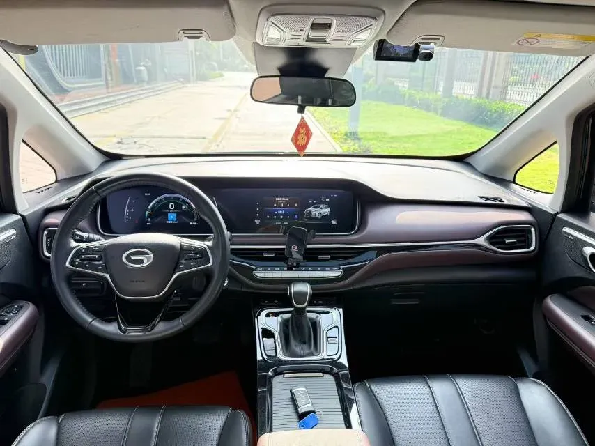 2023 GAC Trumpchi M6 1.5T 177HP L4 7DCT,autocango,china used car exporter,china ev exporter,chinese used car exporter,chinese used ev exporter