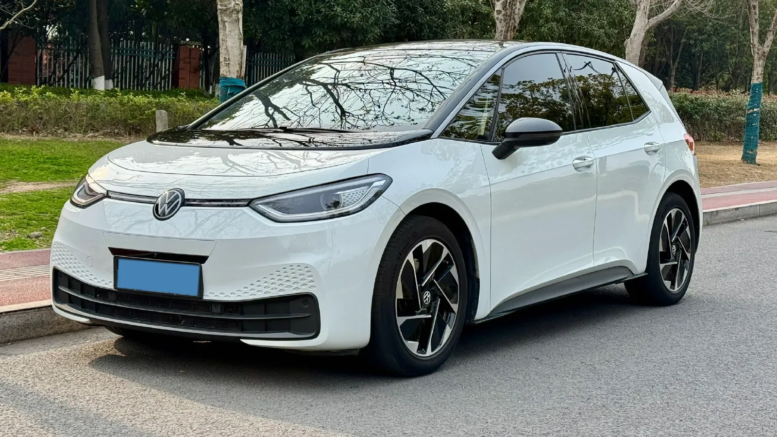 2025 Volkswagen ID.3 BEV 52.8KWH,autocango,china used car exporter,china ev exporter,chinese used car exporter,chinese used ev exporter