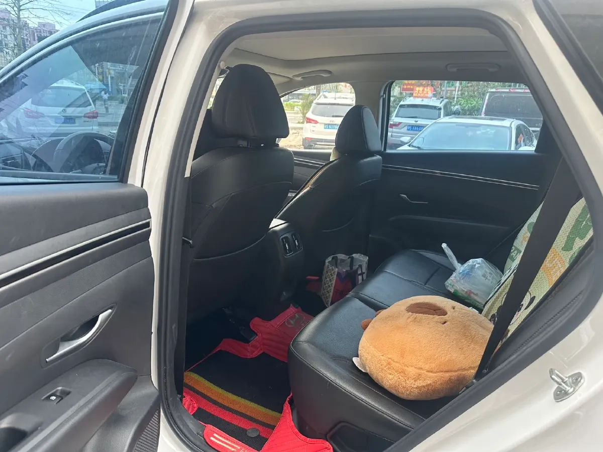 2023 Hyundai Tucson 1.5T 200HP L4 8AT,autocango,china used car exporter,china ev exporter,chinese used car exporter,chinese used ev exporter