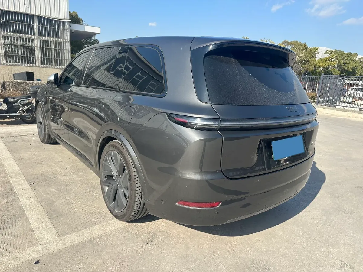 2022 Li L9 Range Extended 154HP REEV 42.6KWH,autocango,china used car exporter,china ev exporter,chinese used car exporter,chinese used ev exporter