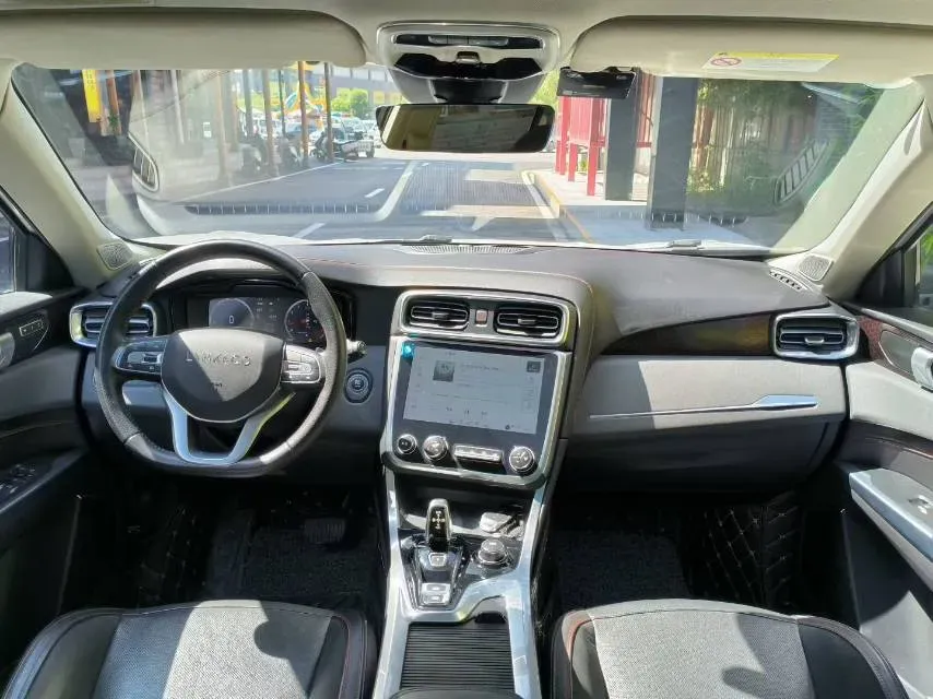 2017 Foton Sauvana 2.0T 218HP L4 6AT,autocango,china used car exporter,china ev exporter,chinese used car exporter,chinese used ev exporter