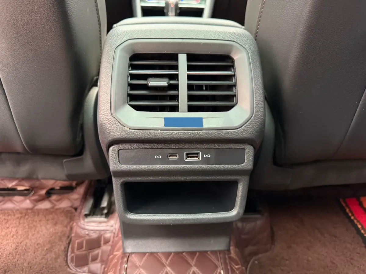 2021 Volkswagen Tharu 1.4T 150HP L4 7DCT,autocango,china used car exporter,china ev exporter,chinese used car exporter,chinese used ev exporter