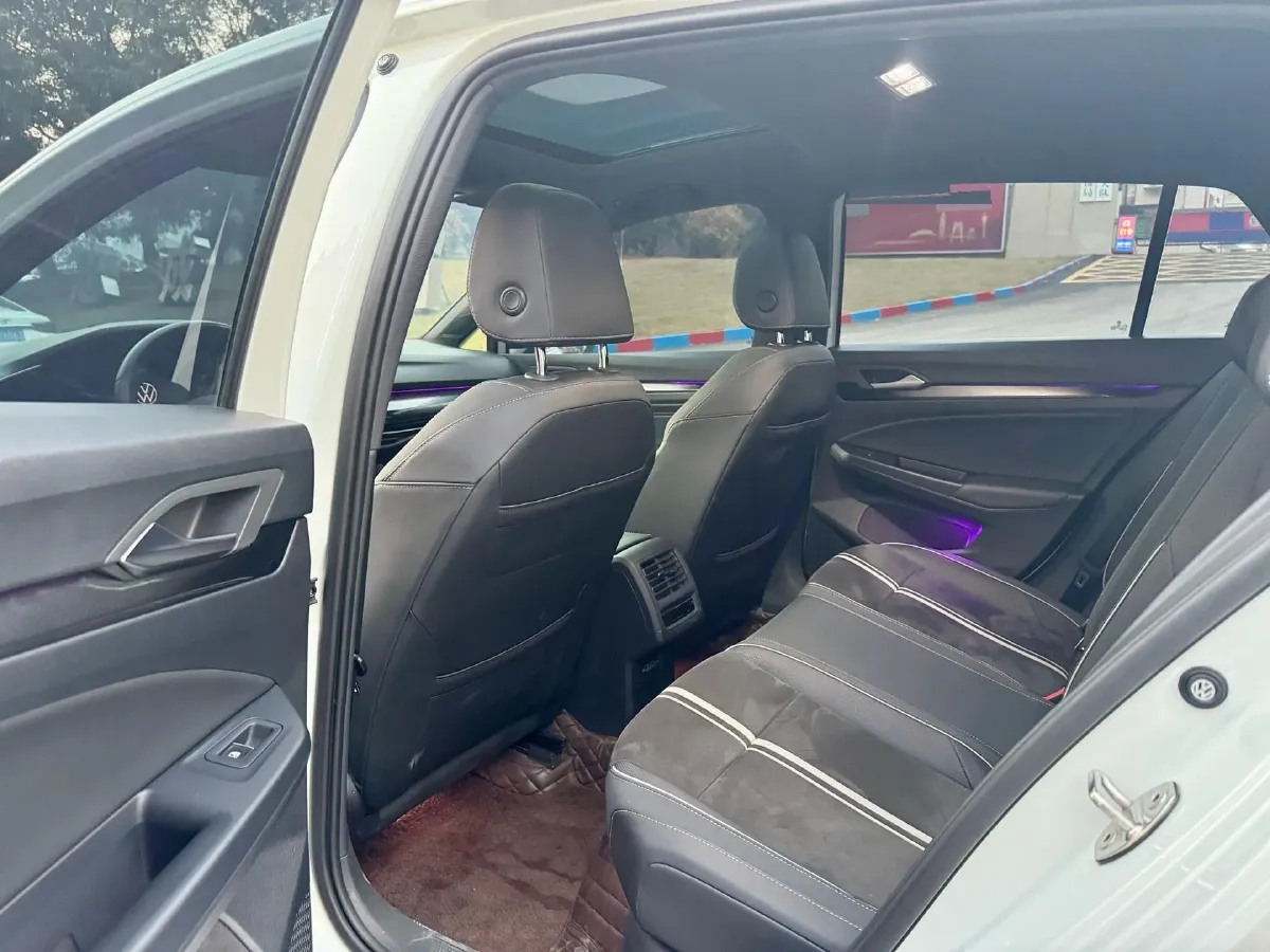 2021 Volkswagen Golf 1.4T 150HP L4 7DCT,autocango,china used car exporter,china ev exporter,chinese used car exporter,chinese used ev exporter