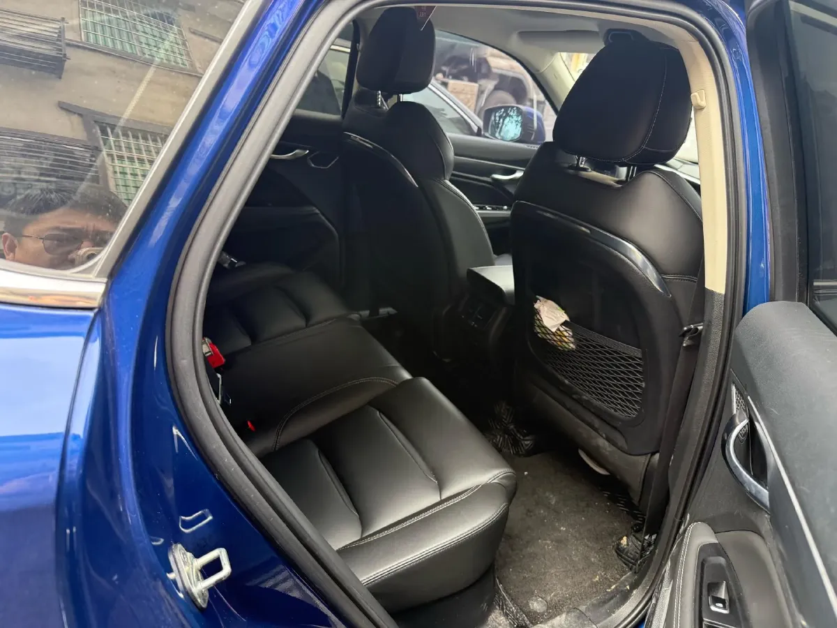 2020 Roewe RX5 1.5T 169HP L4 AMT PHEV 11.1KWH,autocango,china used car exporter,china ev exporter,chinese used car exporter,chinese used ev exporter