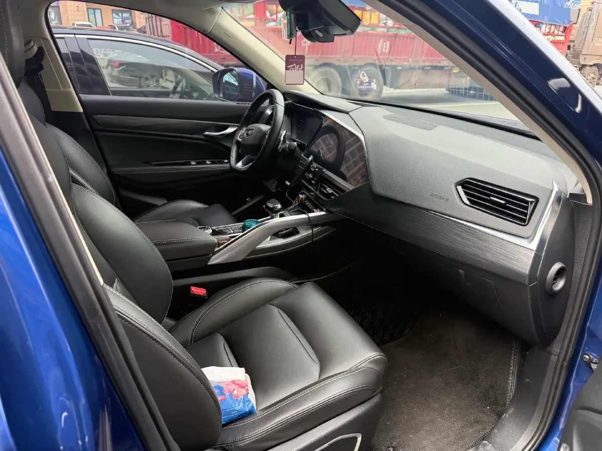 2020 Roewe RX5 1.5T 169HP L4 AMT PHEV 11.1KWH,autocango,china used car exporter,china ev exporter,chinese used car exporter,chinese used ev exporter