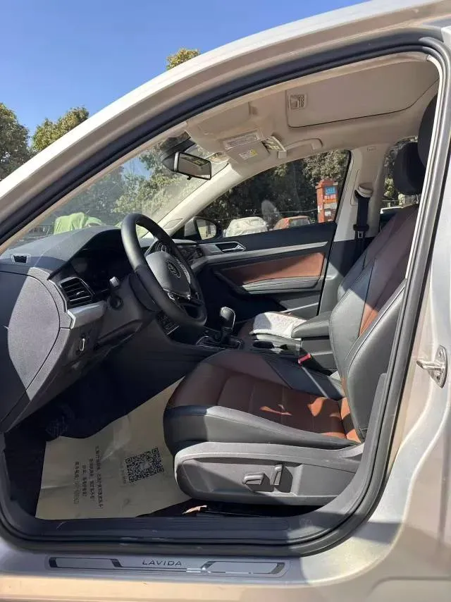 2021 Volkswagen Lavida 1.4T 150HP L4 7DCT,autocango,china used car exporter,china ev exporter,chinese used car exporter,chinese used ev exporter