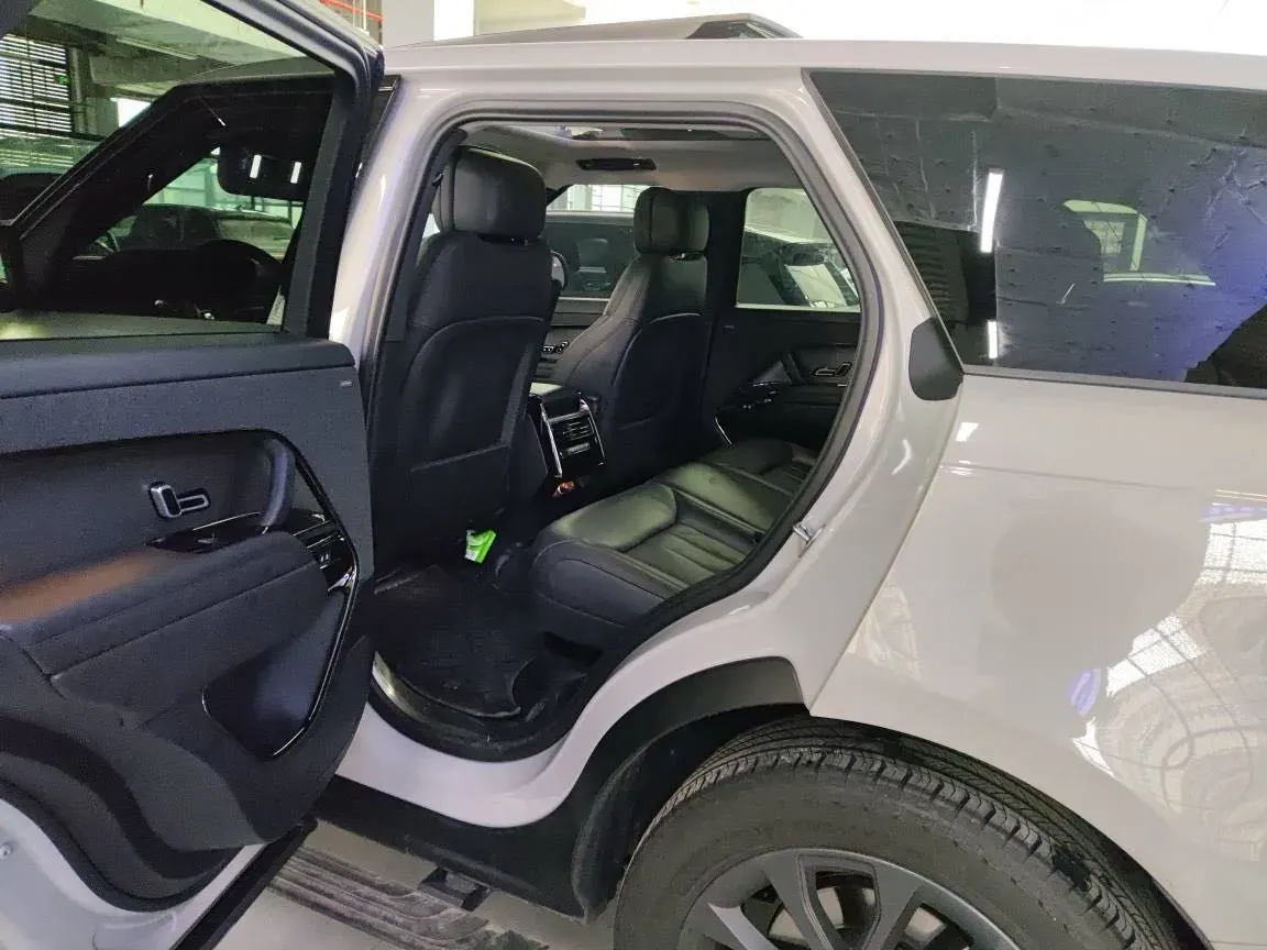 2023 Land Rover Range Rover Sport 3.0T 400HP L6 8AT,autocango,china used car exporter,china ev exporter,chinese used car exporter,chinese used ev exporter