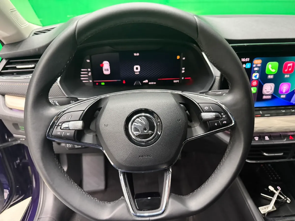 2021 Skoda Octavia 1.4T 150HP L4 7DCT,autocango,china used car exporter,china ev exporter,chinese used car exporter,chinese used ev exporter