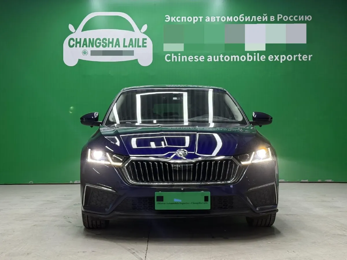 2021 Skoda Octavia 1.4T 150HP L4 7DCT,autocango,china used car exporter,china ev exporter,chinese used car exporter,chinese used ev exporter