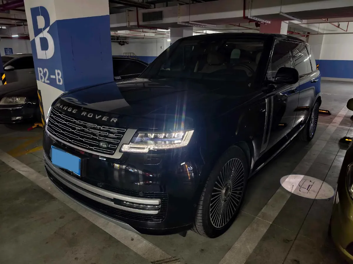 2024 Land Rover Range Rover 3.0T 400HP L6 8AT,autocango,china used car exporter,china ev exporter,chinese used car exporter,chinese used ev exporter