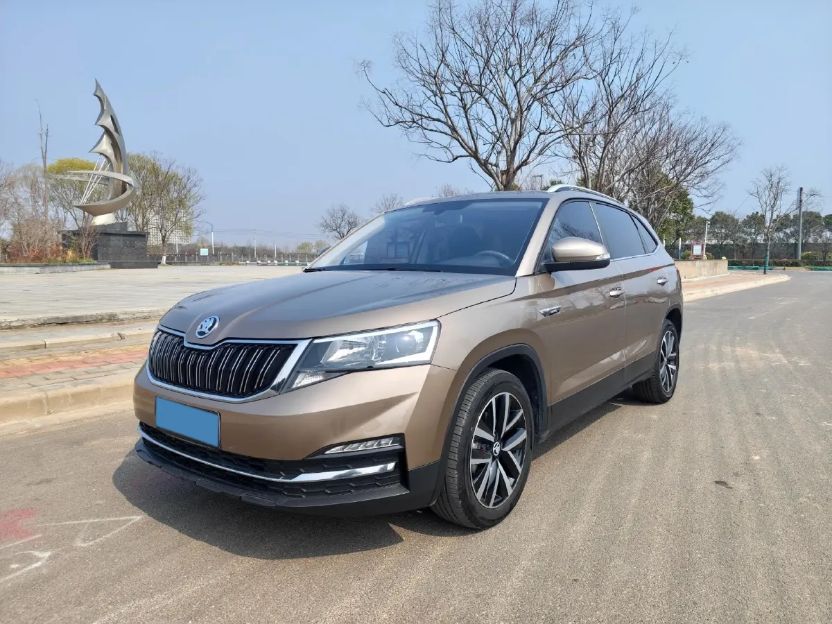 2022 Skoda Kamiq 1.5L 112HP L4 6AT,autocango,china used car exporter,china ev exporter,chinese used car exporter,chinese used ev exporter