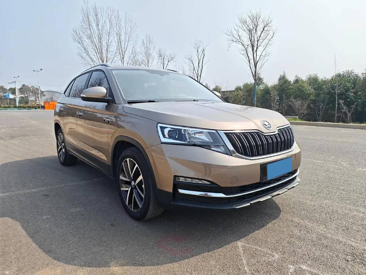 2022 Skoda Kamiq 1.5L 112HP L4 6AT,autocango,china used car exporter,china ev exporter,chinese used car exporter,chinese used ev exporter