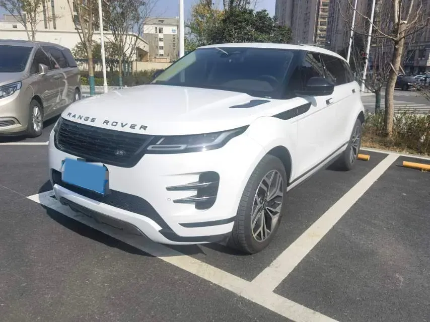 2024 Land Rover Range Rover Evoque 2.0T 249HP L4 9AT,autocango,china used car exporter,china ev exporter,chinese used car exporter,chinese used ev exporter