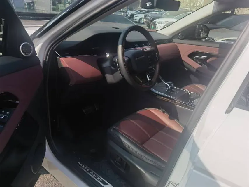2024 Land Rover Range Rover Evoque 2.0T 249HP L4 9AT,autocango,china used car exporter,china ev exporter,chinese used car exporter,chinese used ev exporter