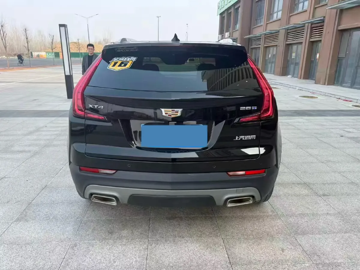 2022 Cadillac XT4 2.0T 237HP L4 9AT,autocango,china used car exporter,china ev exporter,chinese used car exporter,chinese used ev exporter