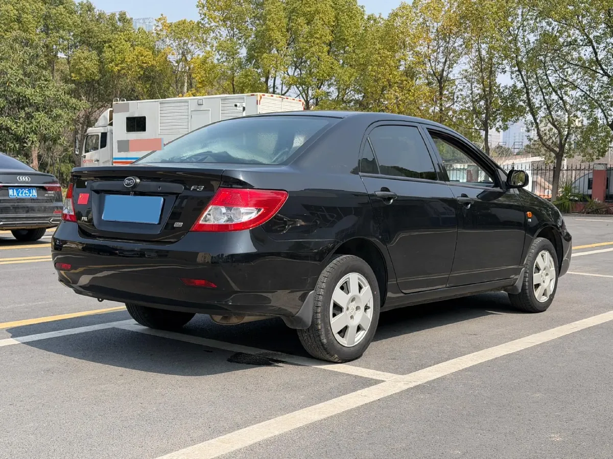 2018 BYD F3 1.5L 109HP L4 5MT,autocango,china used car exporter,china ev exporter,chinese used car exporter,chinese used ev exporter