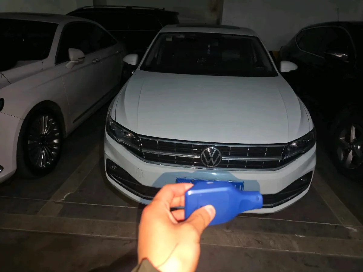 2021 Volkswagen Bora 1.5L 113HP L4 6AT,autocango,china used car exporter,china ev exporter,chinese used car exporter,chinese used ev exporter