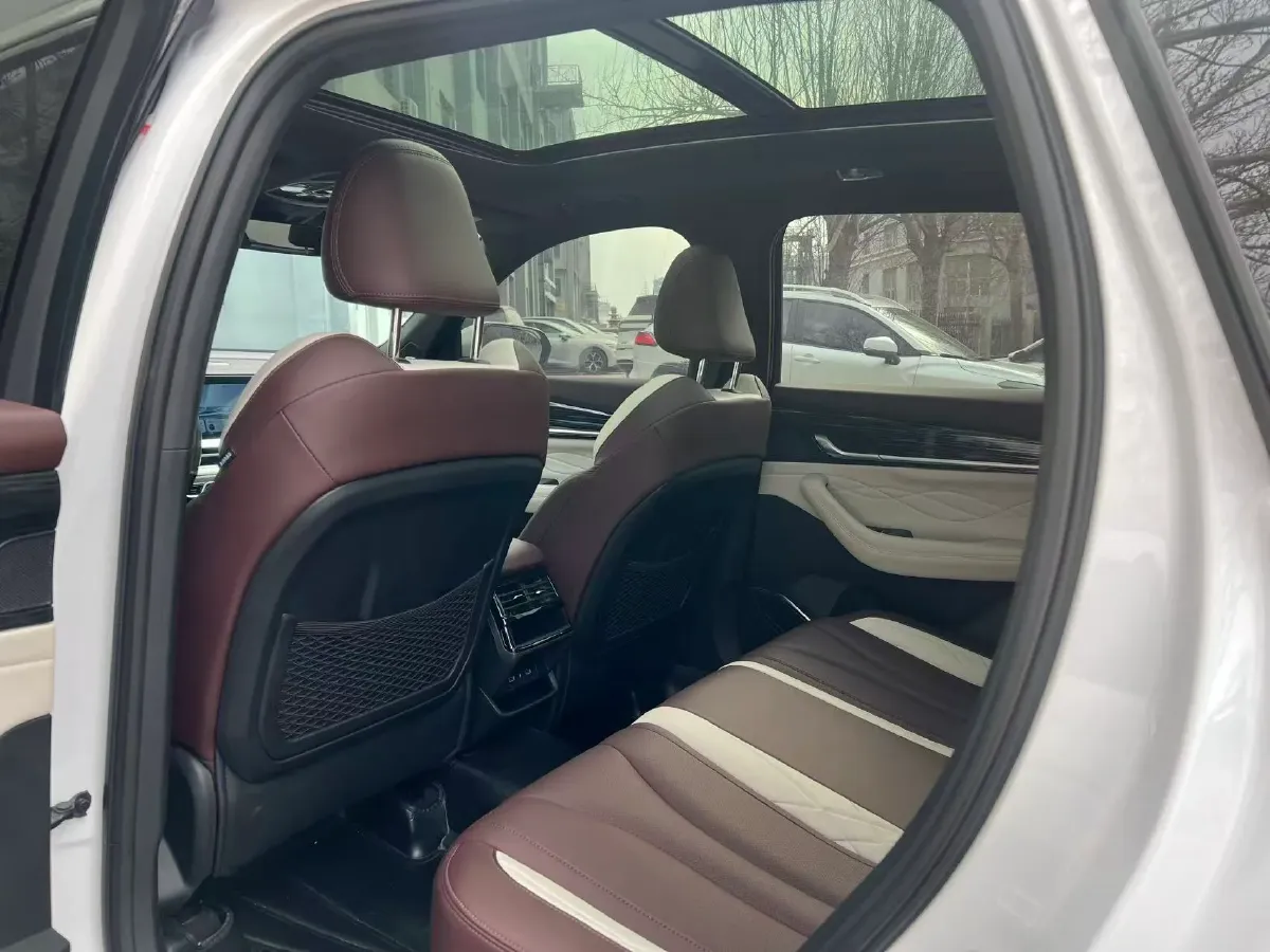 2021 Geely Monjaro 2.0T 238HP L4 8AT,autocango,china used car exporter,china ev exporter,chinese used car exporter,chinese used ev exporter