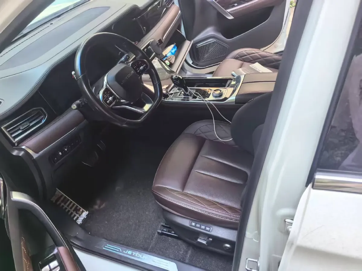 2020 Jetour X95 1.6T 197HP L4 7DCT,autocango,china used car exporter,china ev exporter,chinese used car exporter,chinese used ev exporter