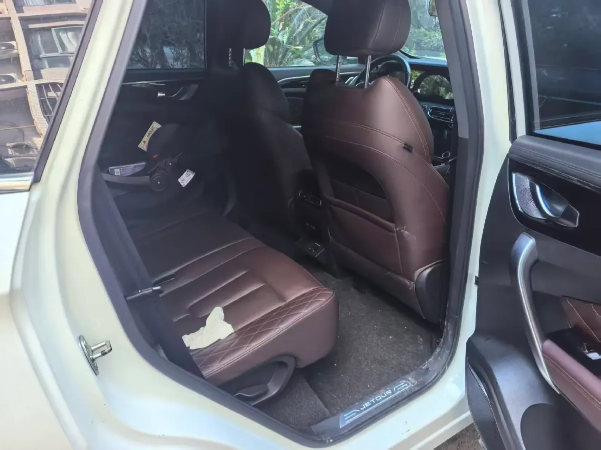 2020 Jetour X95 1.6T 197HP L4 7DCT,autocango,china used car exporter,china ev exporter,chinese used car exporter,chinese used ev exporter